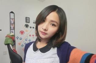 爆料娱乐圈女主播是谁,娱乐圈女主播身份曝光,引发网友热议 第2张 爆料娱乐圈女主播是谁,娱乐圈女主播身份曝光,引发网友热议 第2张