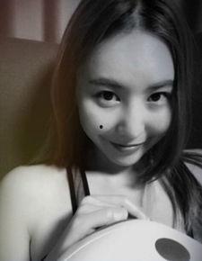 爆料娱乐圈女主播是谁,娱乐圈女主播身份曝光,引发网友热议 第3张 爆料娱乐圈女主播是谁,娱乐圈女主播身份曝光,引发网友热议 第3张
