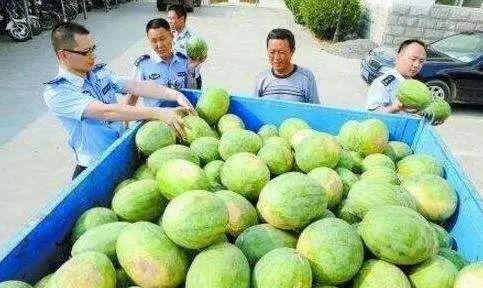 湘潭网红吃瓜群微信,揭秘网络社交圈的趣味与热议 第2张 湘潭网红吃瓜群微信,揭秘网络社交圈的趣味与热议 第2张