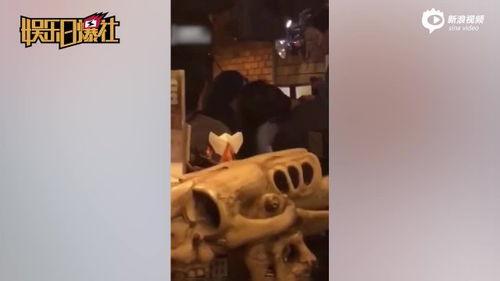 李诞身材爆料视频播放,身材与才华的完美结合 第2张 李诞身材爆料视频播放,身材与才华的完美结合 第2张