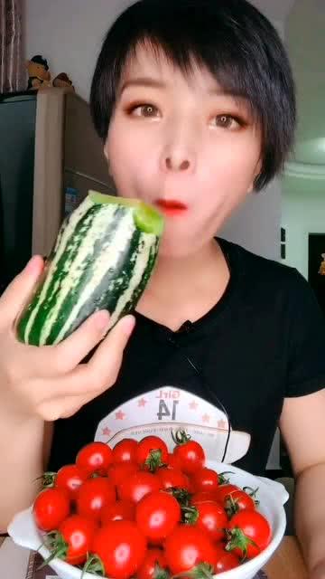 娱乐吃瓜播报,揭秘明星幕后故事 第3张 娱乐吃瓜播报,揭秘明星幕后故事 第3张