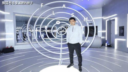 娱乐圈爆料恋情总结,甜蜜瞬间与分手风波交织的年度盘点  第3张