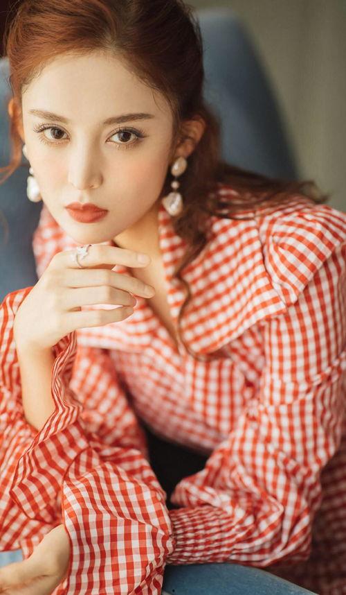 王嘉尔海外爆料视频,真实生活与舞台背后的故事