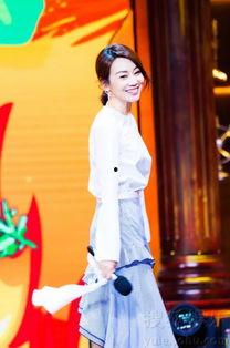 娱乐大爆料闫妮是谁啊,娱乐大爆料中的喜剧女王  第3张